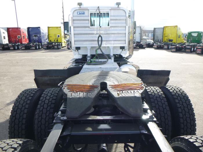 2020 Peterbilt 579-23