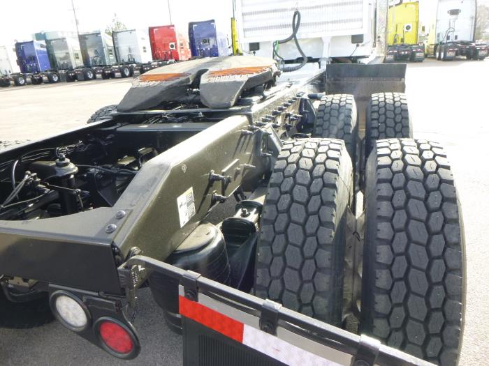 2020 Peterbilt 579-24