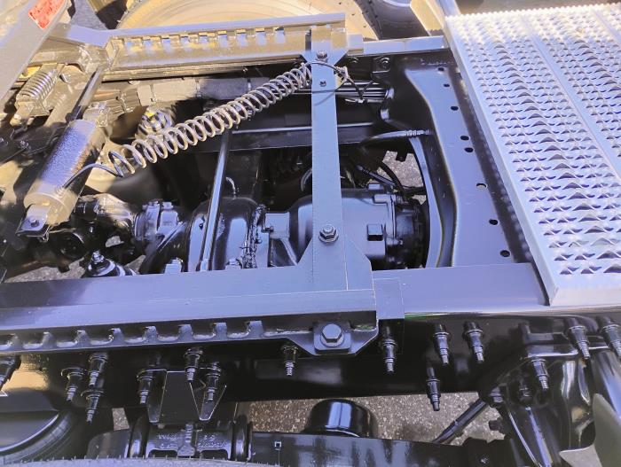 2021 Peterbilt 567-8