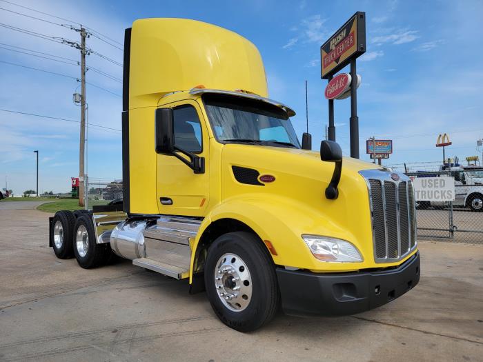 2021 Peterbilt 579-3