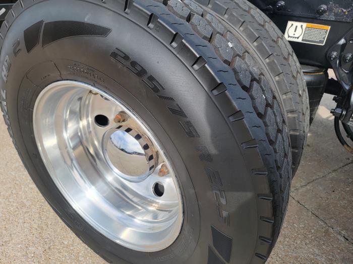 2021 Peterbilt 579-23