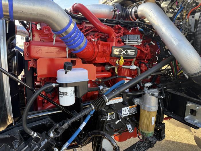 2026 Peterbilt 589-16