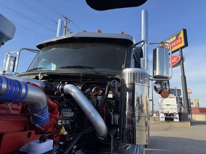 2026 Peterbilt 589-21