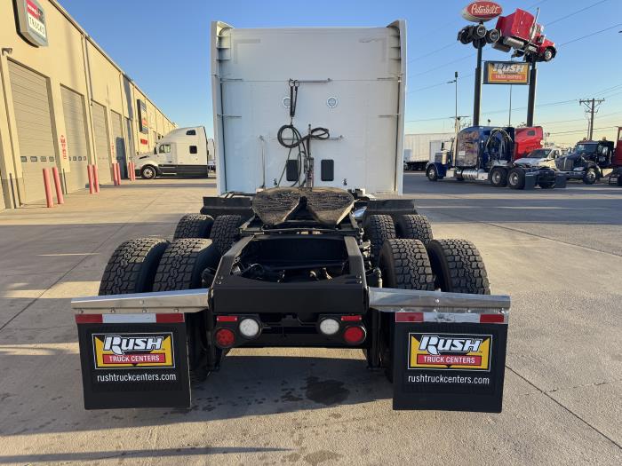 2022 Peterbilt 579-6