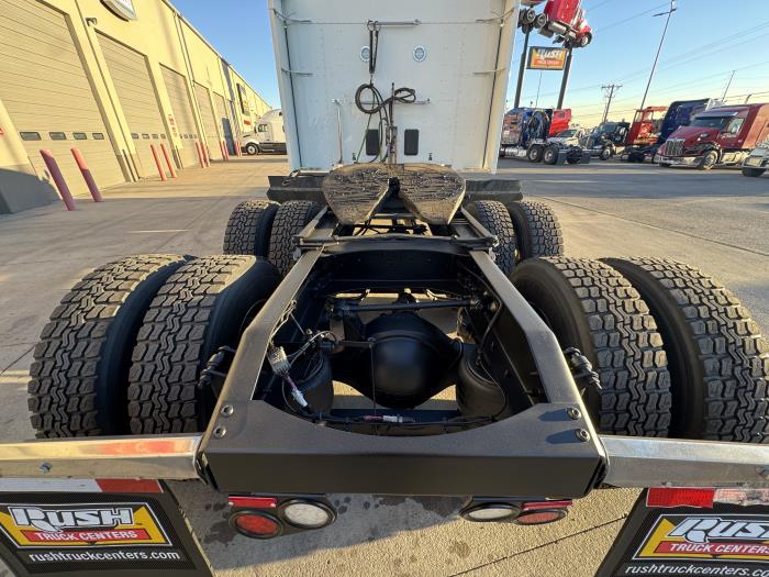 2022 Peterbilt 579-11