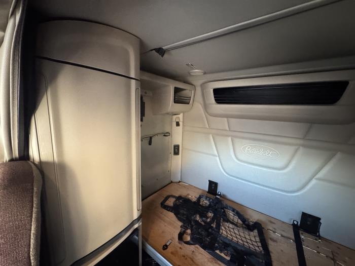 2022 Peterbilt 579-15