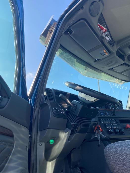 2026 International HX620-9