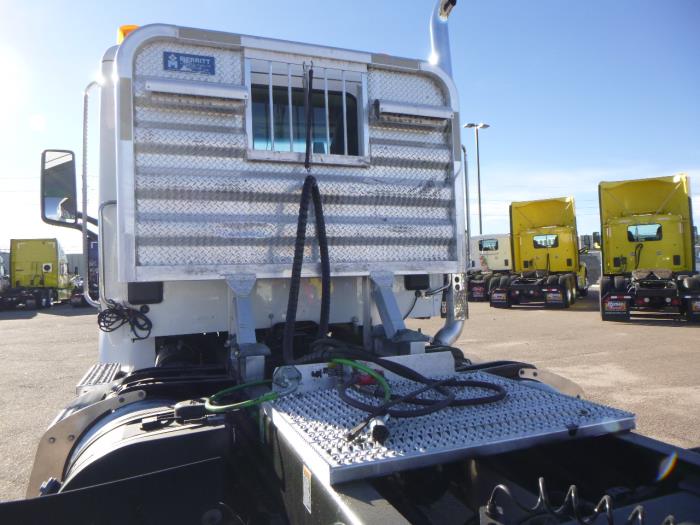 2019 Peterbilt 579-19