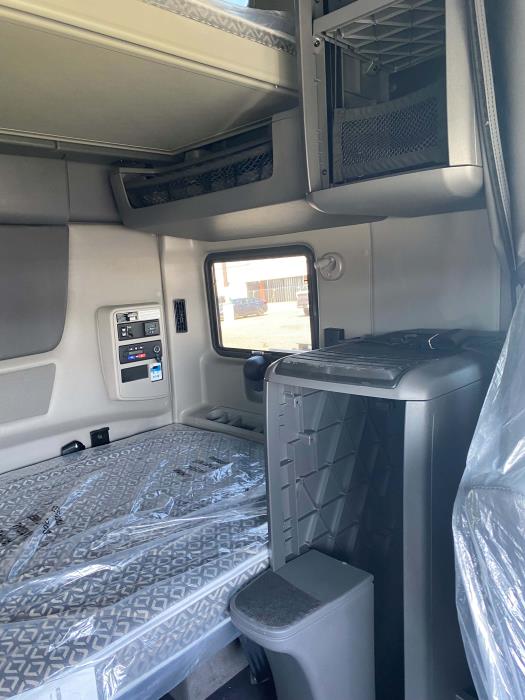 2026 International LT625-10