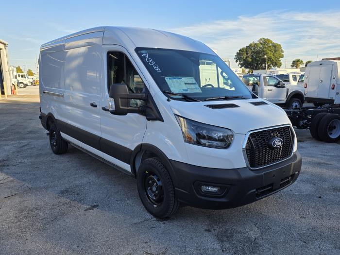 2026 Ford Transit-250-3