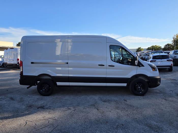 2026 Ford Transit-250-4