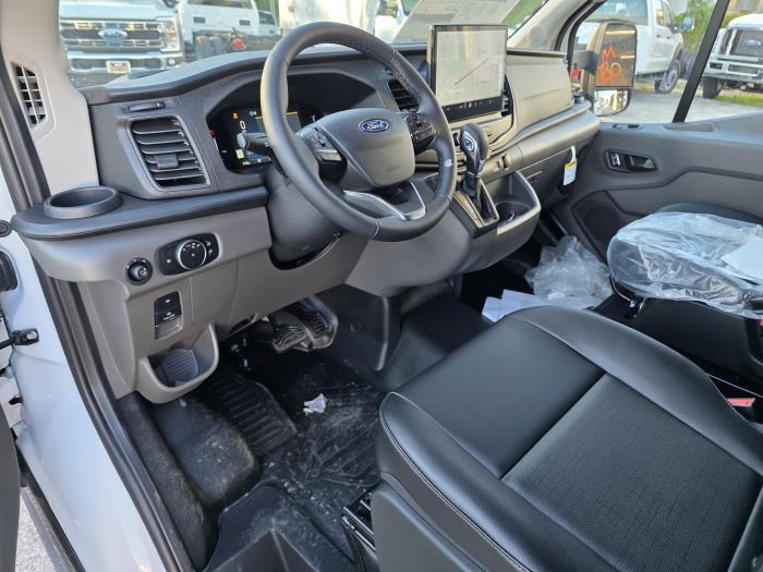 2026 Ford Transit-250-16