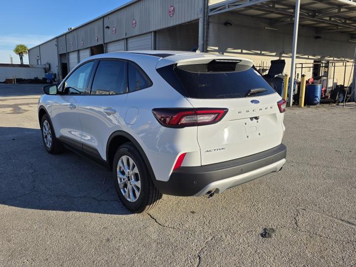 2026 Ford Escape-5