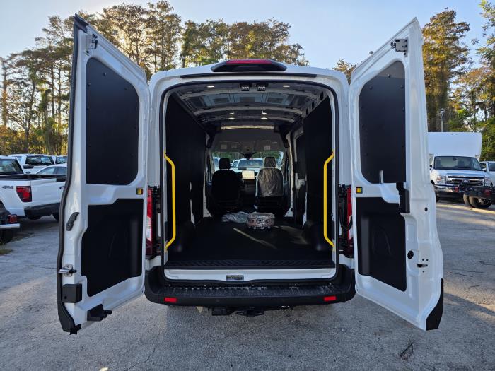 2026 Ford Transit-250-12