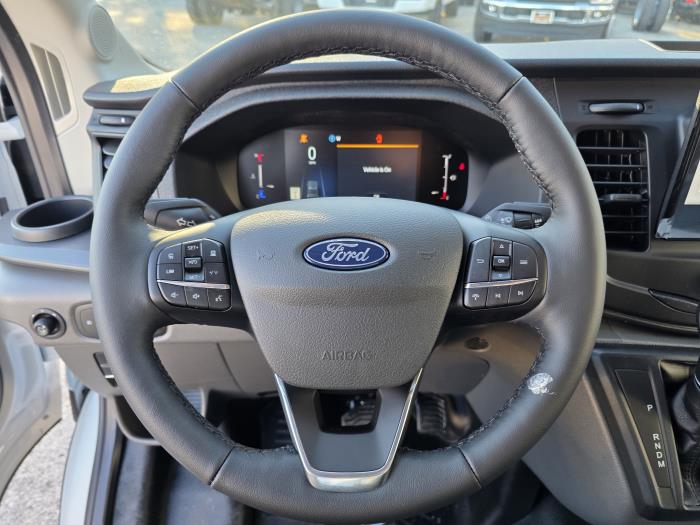 2026 Ford Transit-250-19