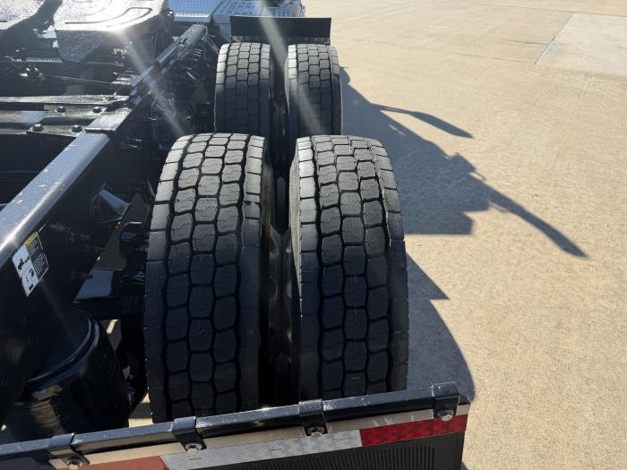 2019 Peterbilt 579-10