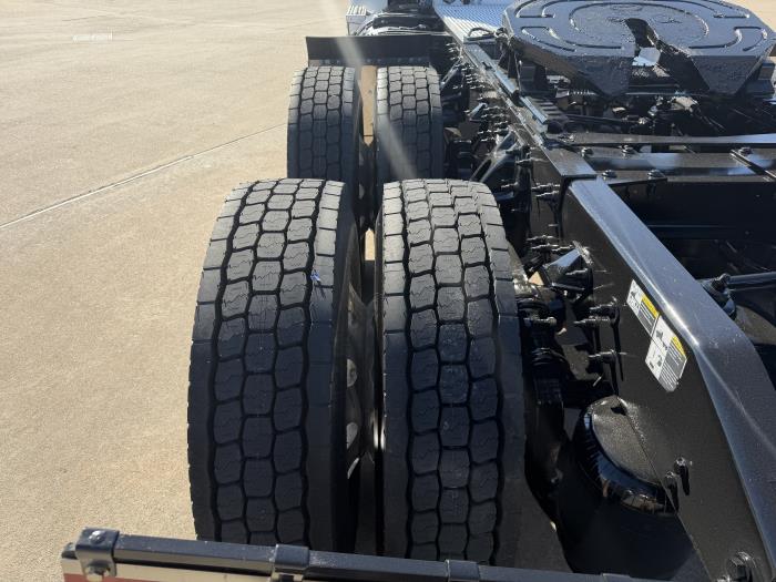 2019 Peterbilt 579-11