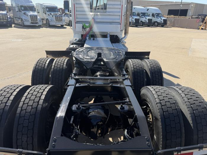 2019 Peterbilt 579-12