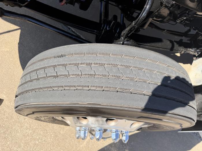 2019 Peterbilt 579-16