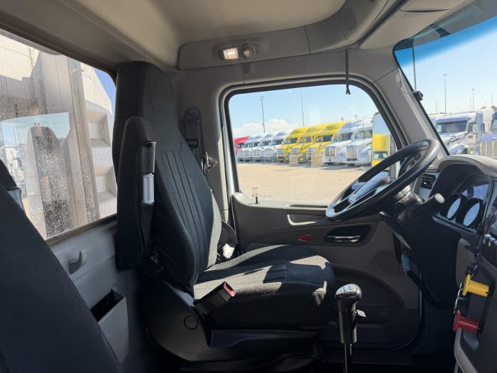 2019 Peterbilt 579-21