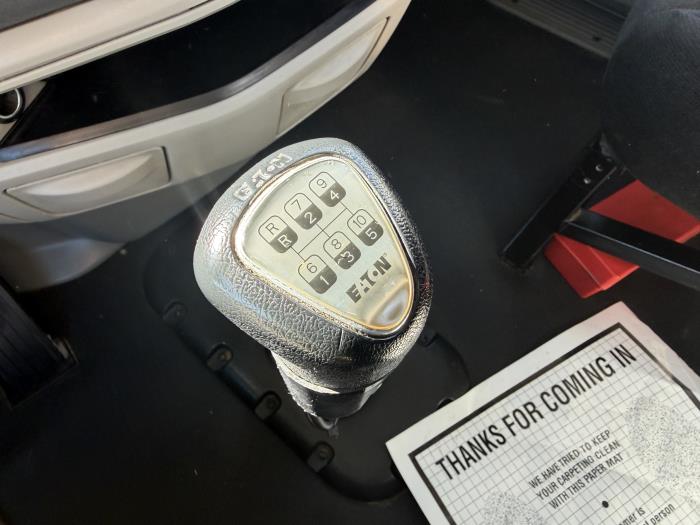 2019 Peterbilt 579-28