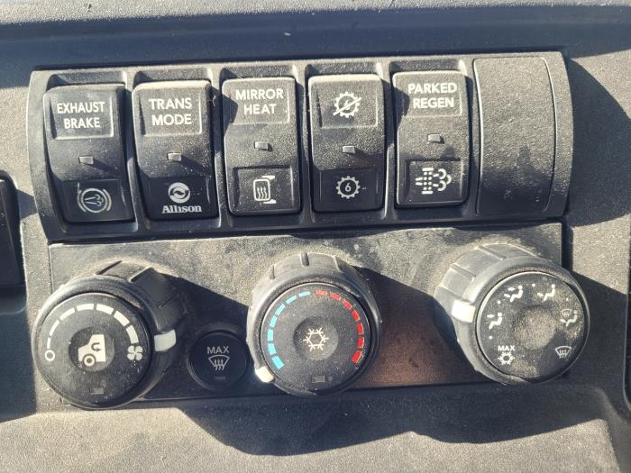 2021 International MV607-17