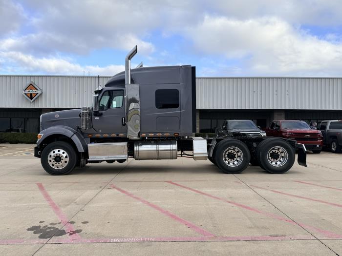 2026 International HX520-2