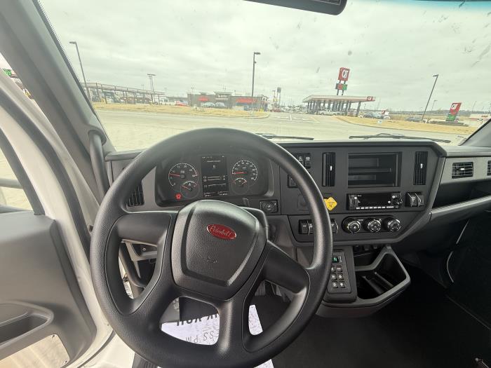 2026 Peterbilt 548-28