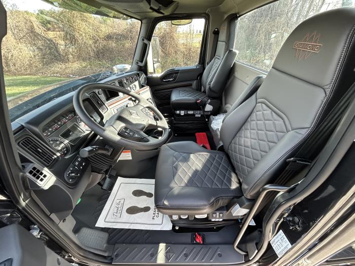 2026 International HX620-20