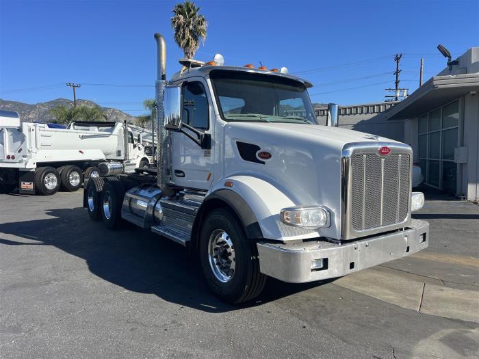 2020 Peterbilt 567-2