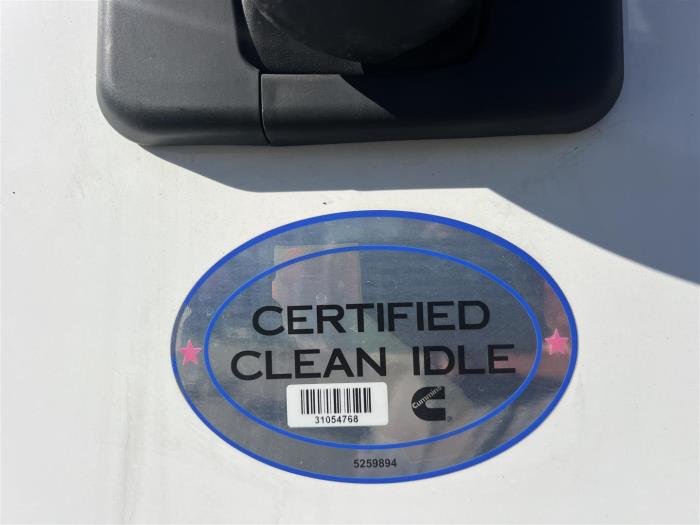 2020 Peterbilt 567-10