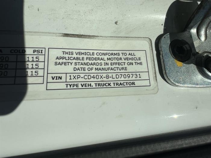 2020 Peterbilt 567-23