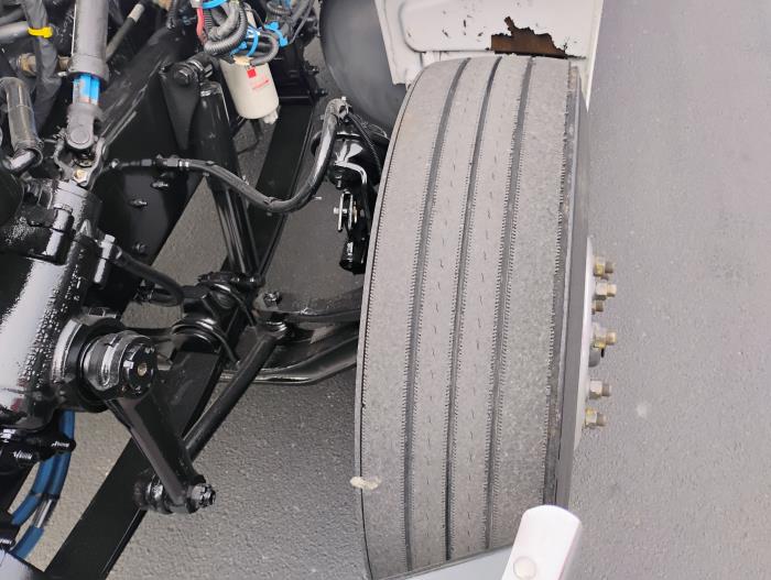 2020 Peterbilt 337-16