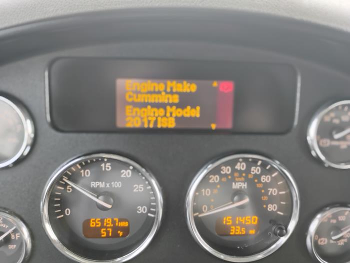 2020 Peterbilt 337-25