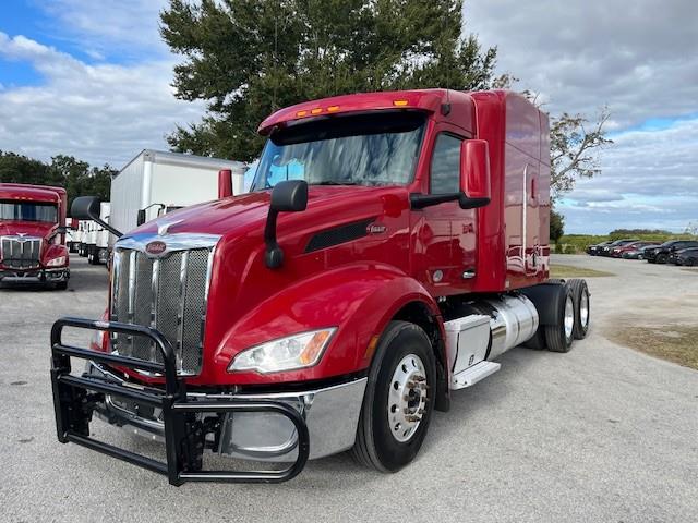 2022 Peterbilt 579-3