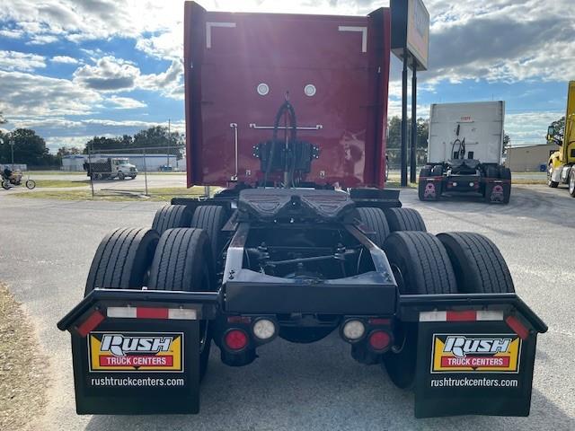 2022 Peterbilt 579-6