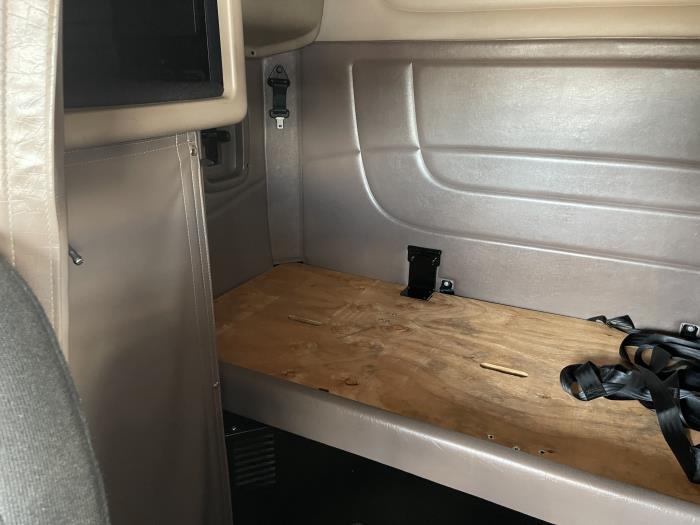 2023 Peterbilt 389-25