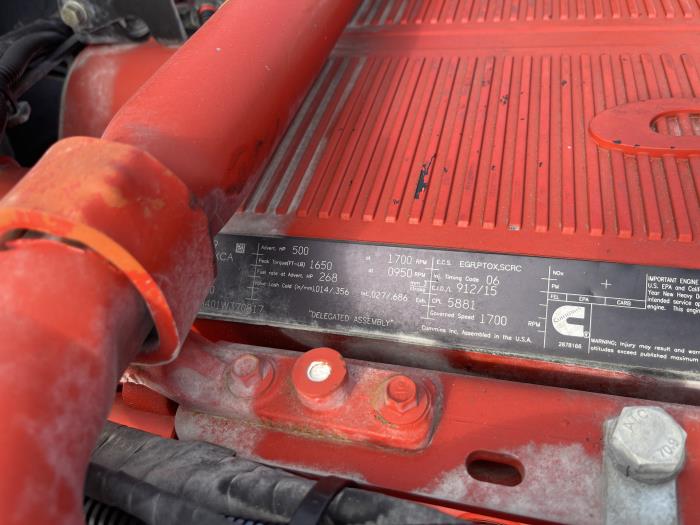 2023 Peterbilt 389-31