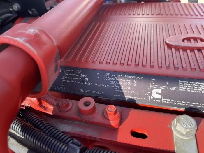 2022 Peterbilt 389-28