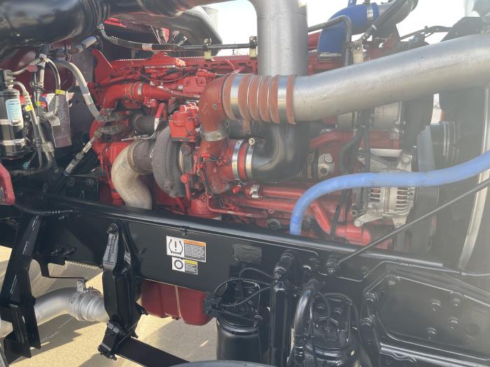 2022 Peterbilt 389-31