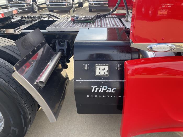 2023 Peterbilt 579-5