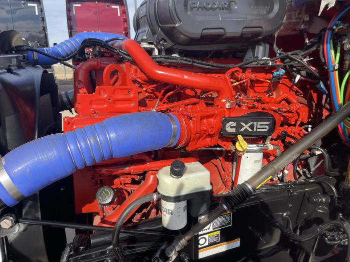 2023 Peterbilt 579-26