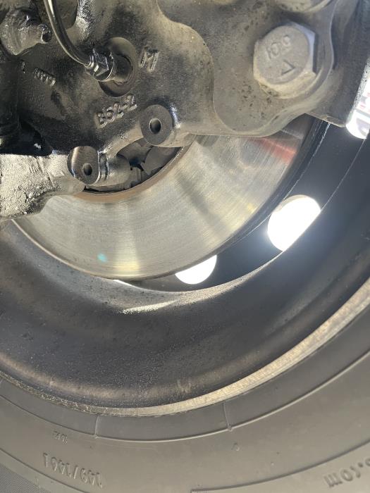 2023 Peterbilt 579-27