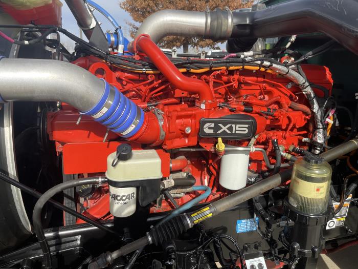 2024 Peterbilt 389-27