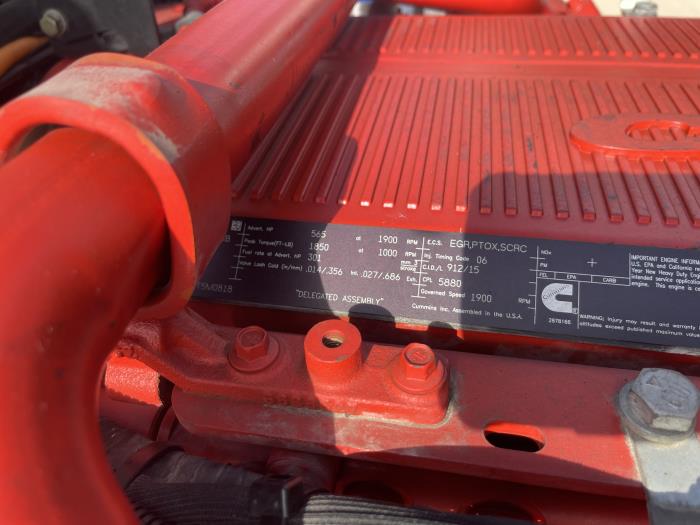 2024 Peterbilt 389-28