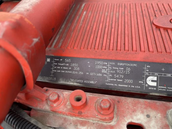 2022 Peterbilt 389-27