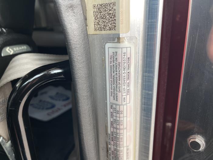 2022 Peterbilt 389-32