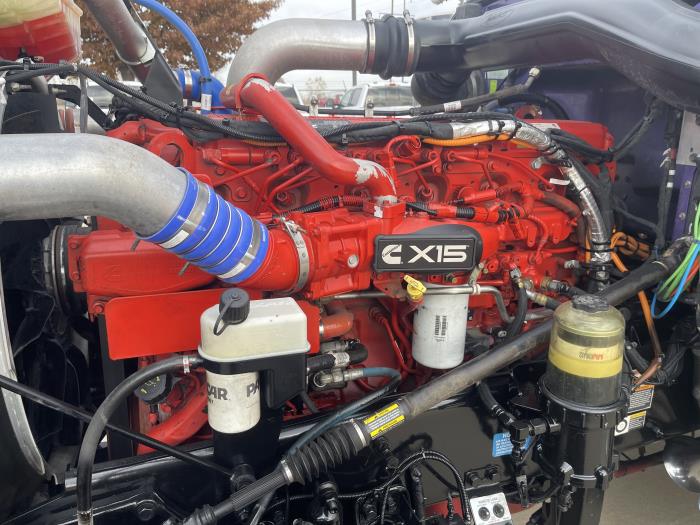 2024 Peterbilt 389-27