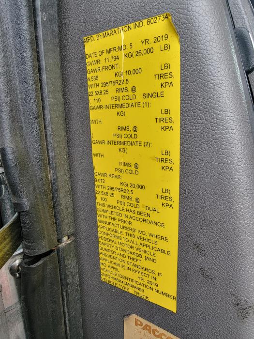 2020 Peterbilt 337-6