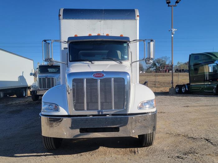 2020 Peterbilt 337-2